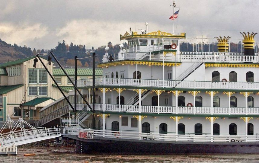 Emerald Queen, Tacoma, Washington, casino boat, Puyallup tribe